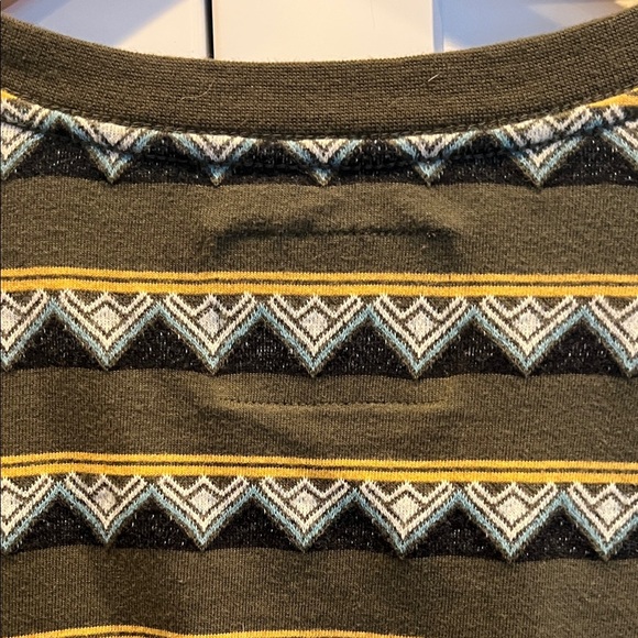 Dravus Men's Long Sleeve Shirt in Green and Black with Tan and Blue Accents l - Picture 8 of 8